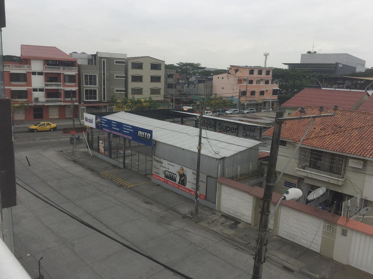 Pp Suite Guayaquil Exteriör bild