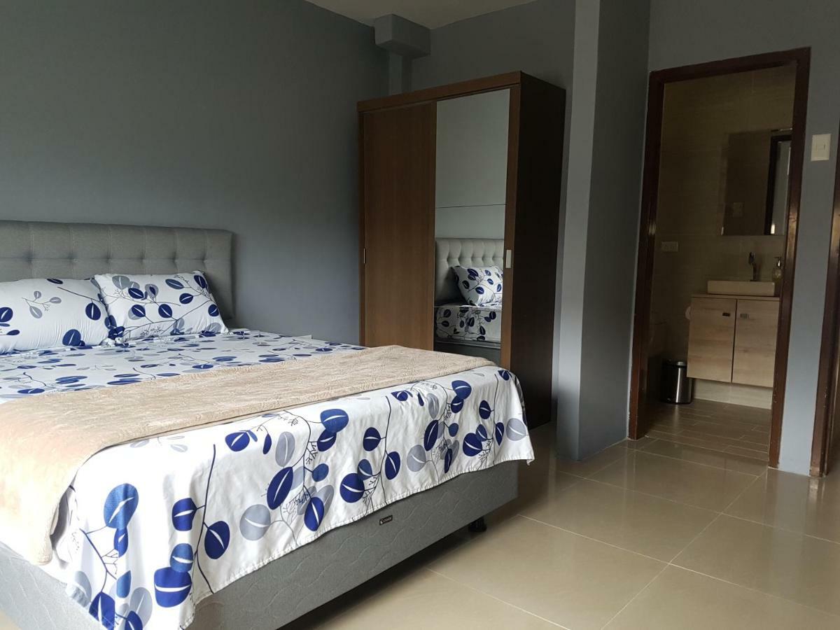 Pp Suite Guayaquil Exteriör bild