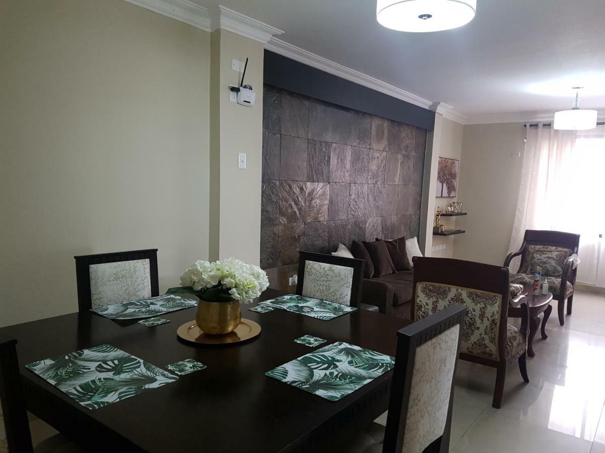 Pp Suite Guayaquil Exteriör bild